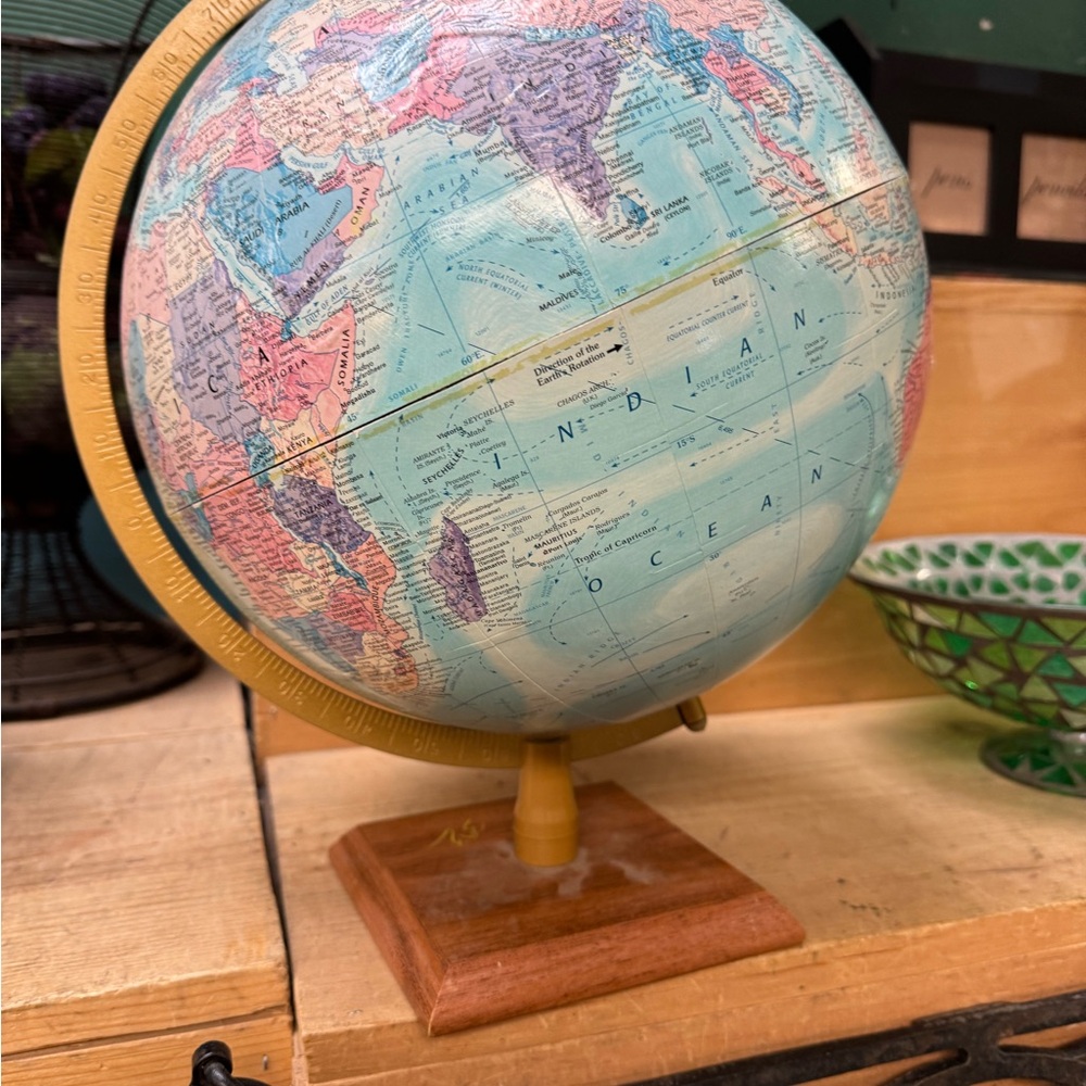 Vintage Replogle Globe Master12 Inch Mid-Century Standard Globe/wood base